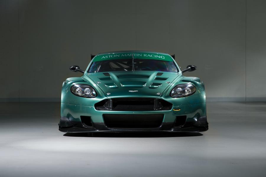  Aston Martin DBR9 2005 года  (фото 23 из 60)